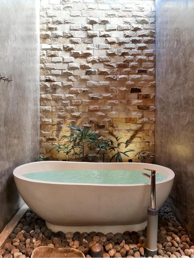 Batatu Resort - Adults Only Kuta  Εξωτερικό φωτογραφία